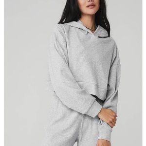 LNC Alo Yoga Muse Hoodie in Athletic Grey - size S